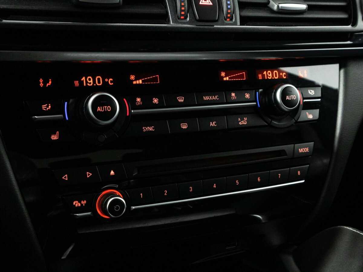 Купить BMW X6 30d, 2018, 63 861 км, фото №13