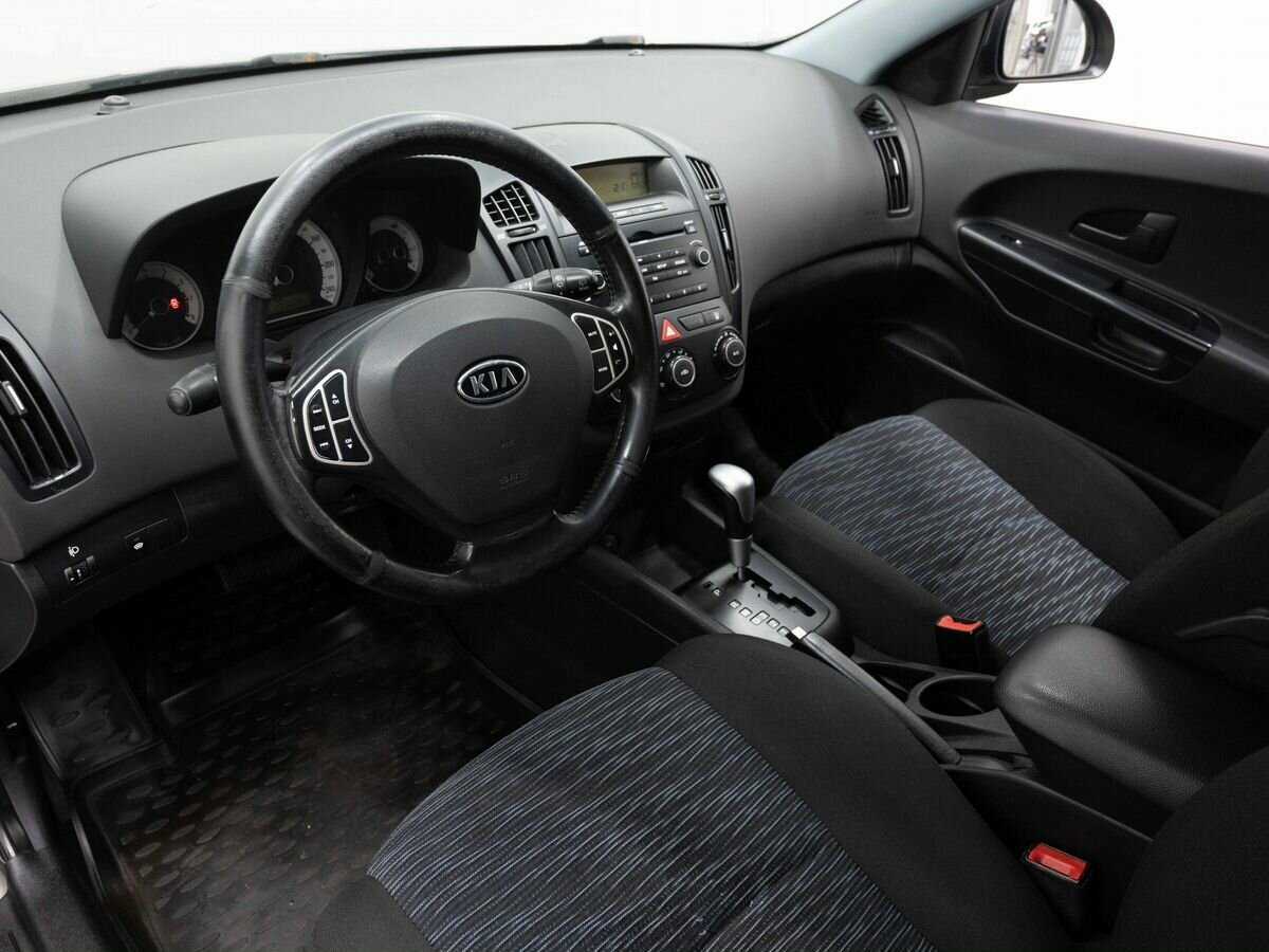 Купить Kia Ceed, 2008, 260 600 км, фото №8