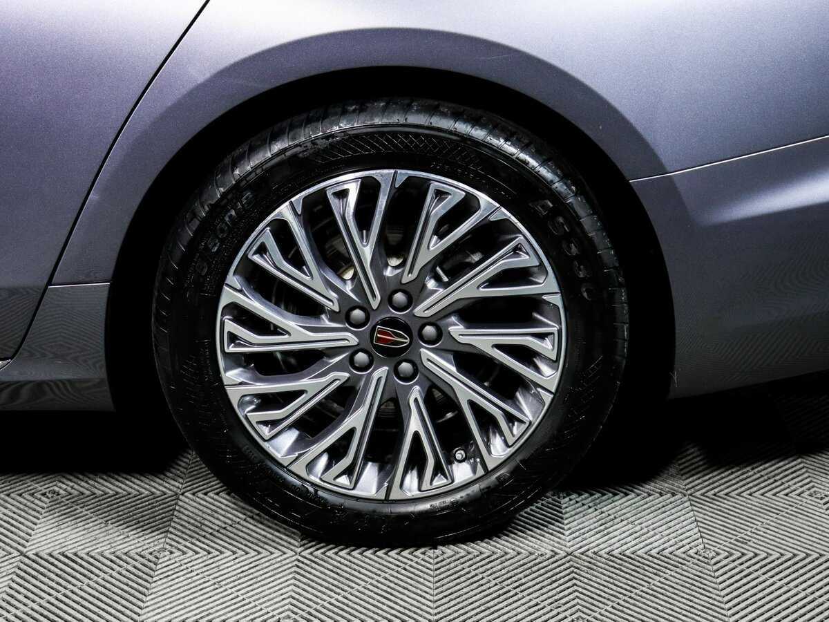 Купить Hongqi H5, 2022, 33 990 км, фото №12