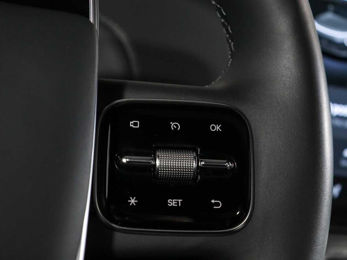 Купить LiXiang L9 52.3 kWh, 2024, 17 444 км, фото №36