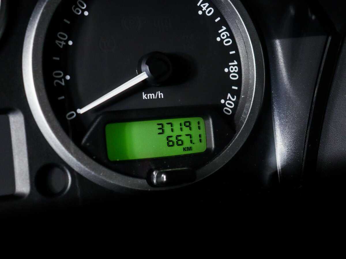 Купить Land Rover Defender 90, 2013, 37 200 км, фото №11