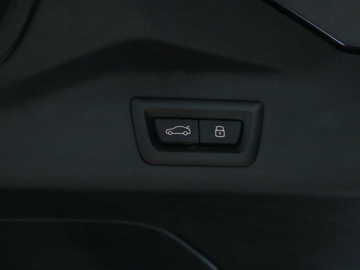 Купить BMW X7 M60i, 2023, 15 409 км, фото №19