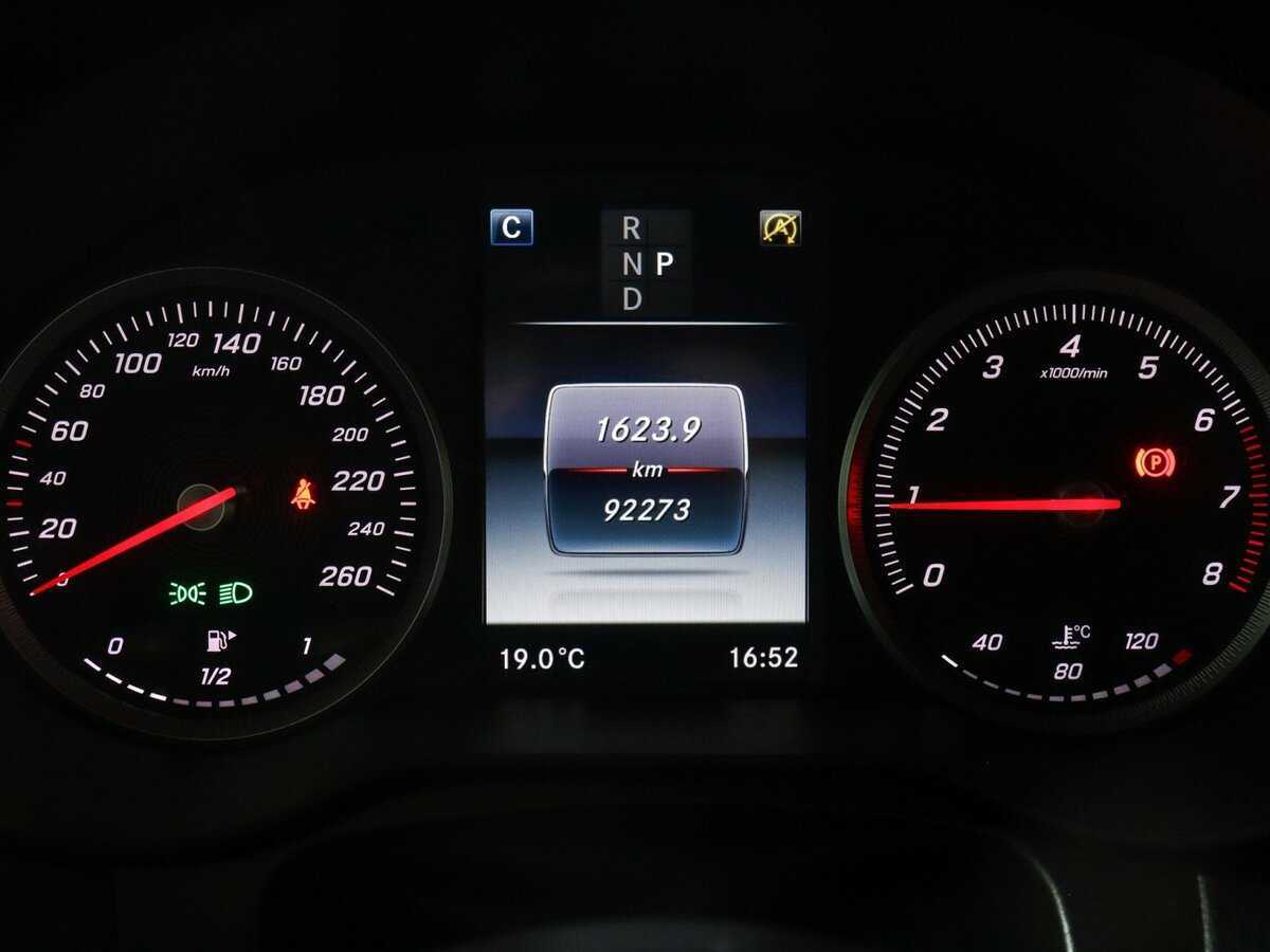 Купить Mercedes-Benz GLC 250, 2015, 92 271 км, фото №8