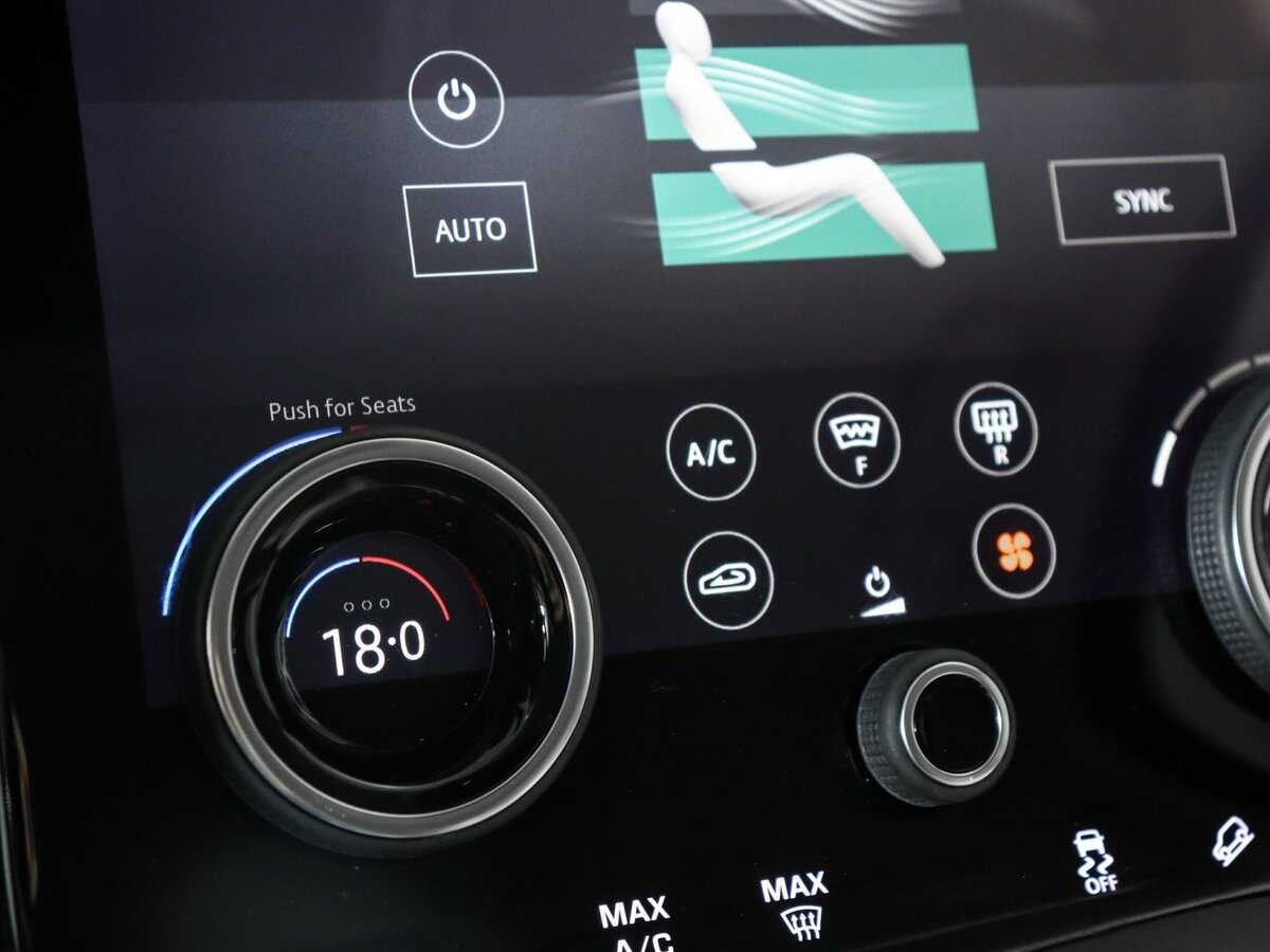 Купить Land Rover Range Rover Velar, 2018, 118 800 км, фото №20