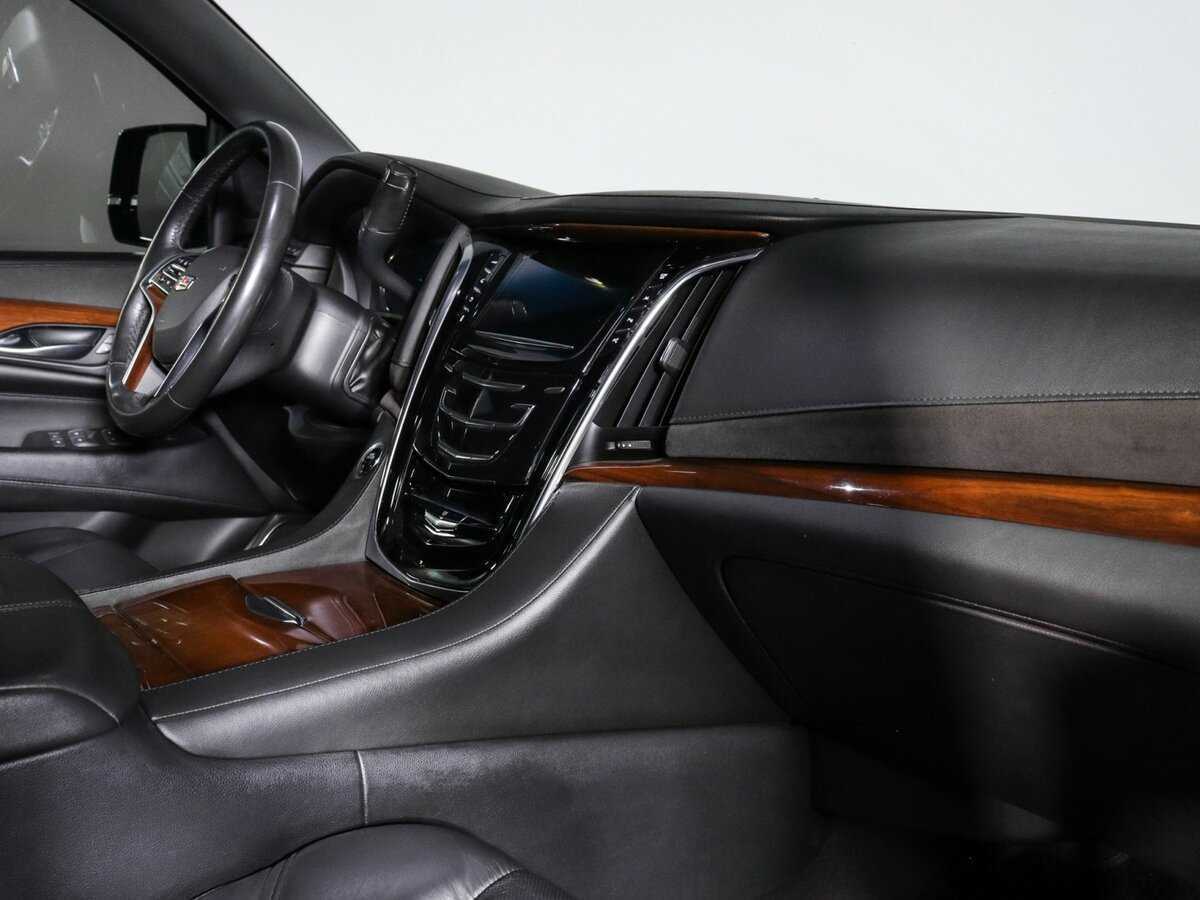 Купить Cadillac Escalade, 2018, 86 601 км, фото №6
