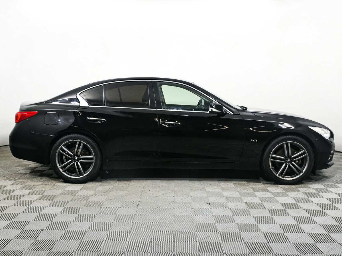 Купить Infiniti Q50, 2015, 106 799 км, фото №4