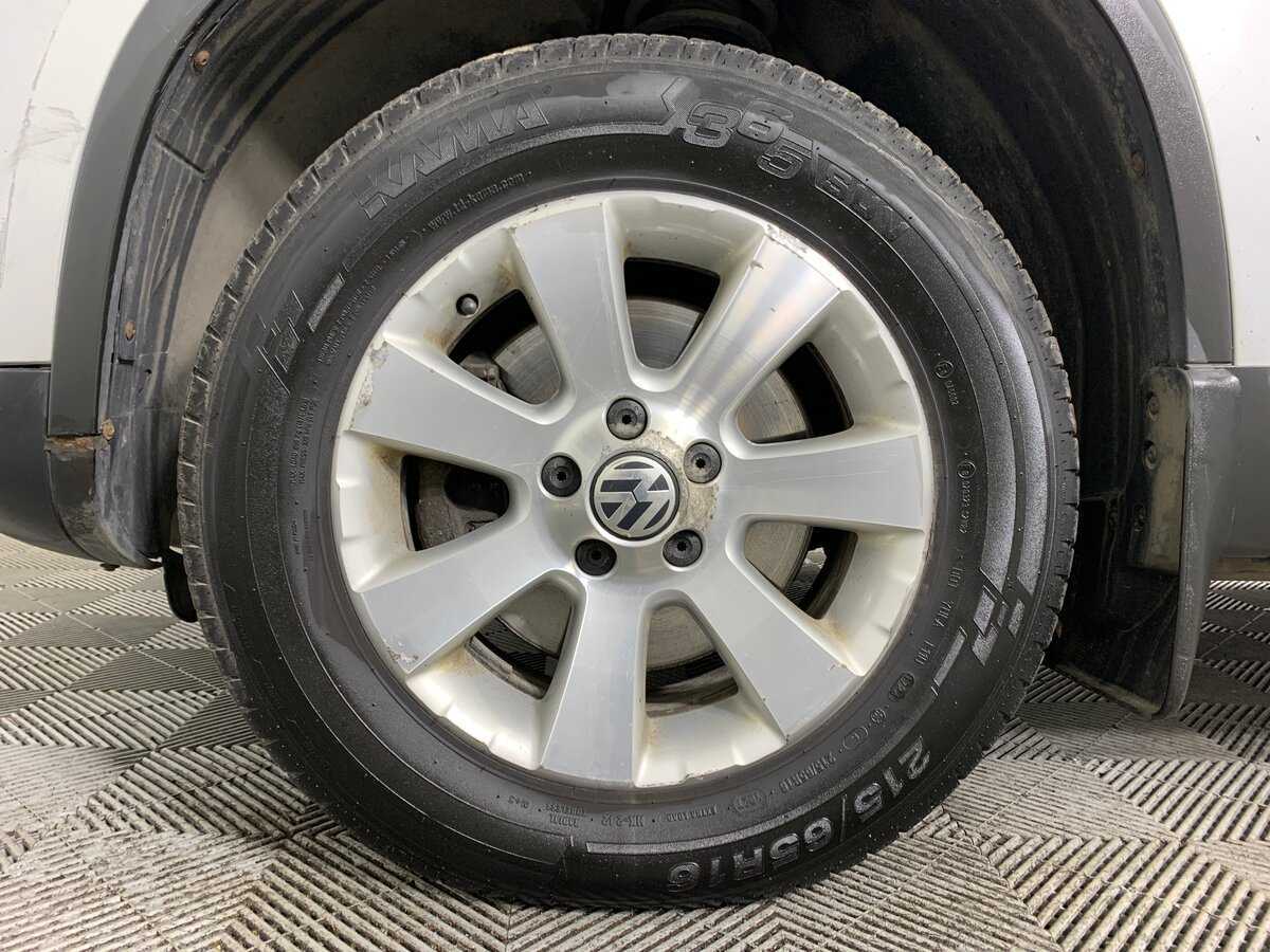 Купить Volkswagen Tiguan, 2011, 163 401 км, фото №9