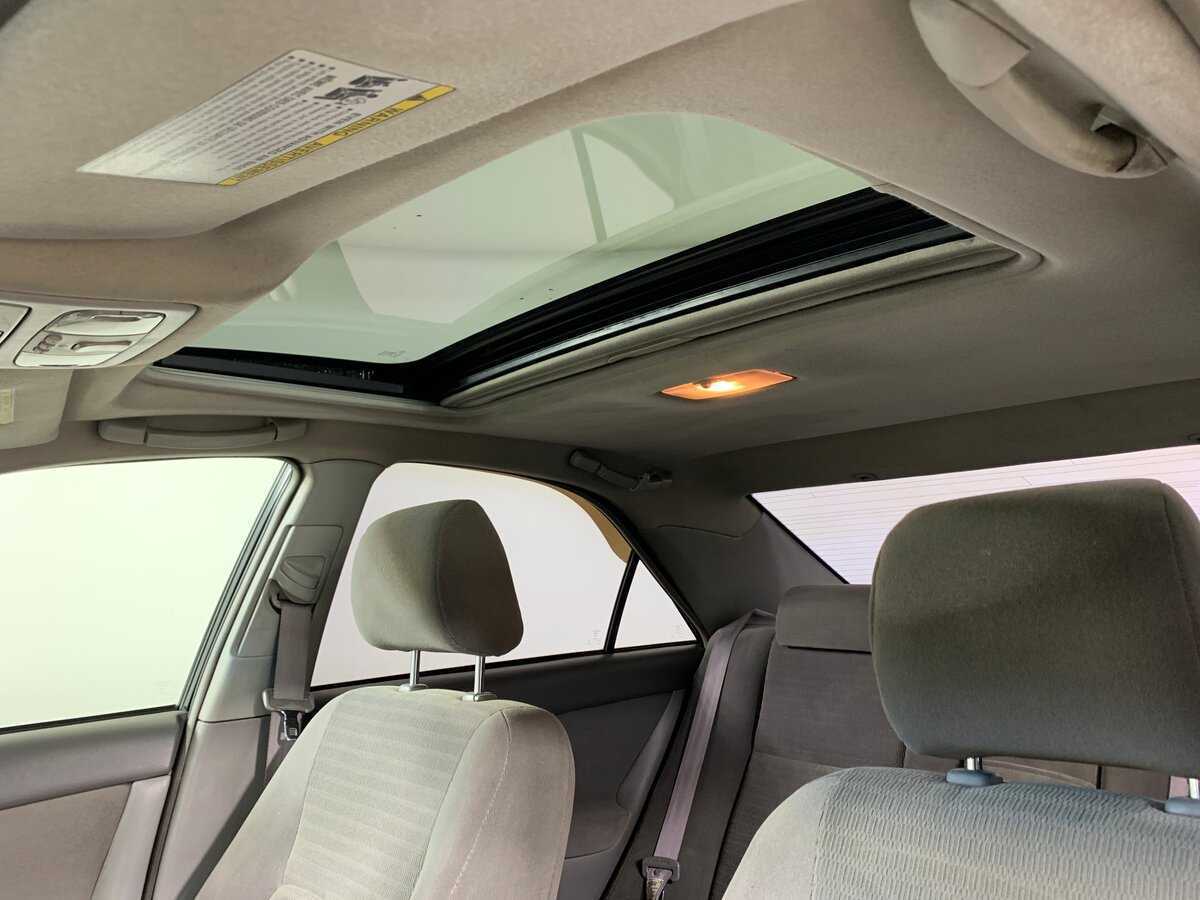 Купить Toyota Camry, 2004, 309 333 км, фото №16