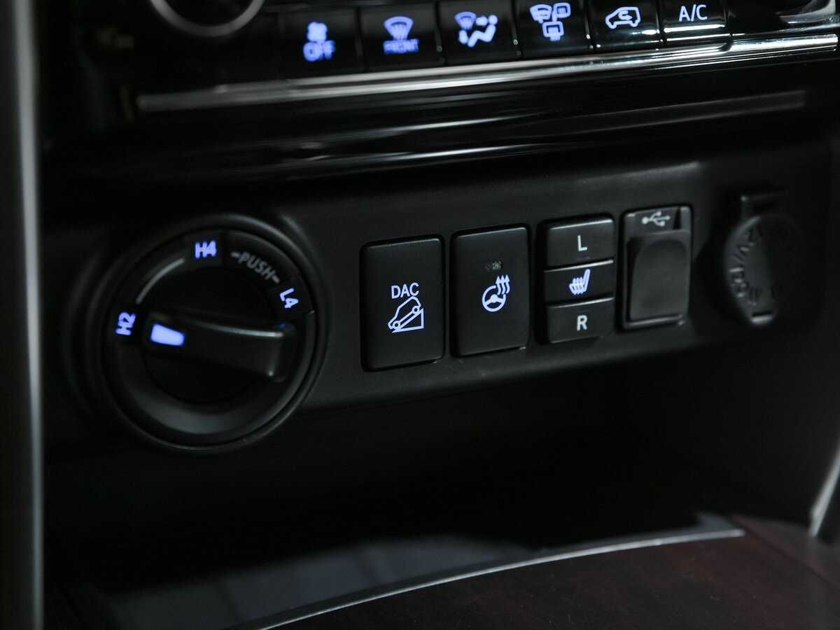 Купить Toyota Fortuner, 2017, 141 050 км, фото №13