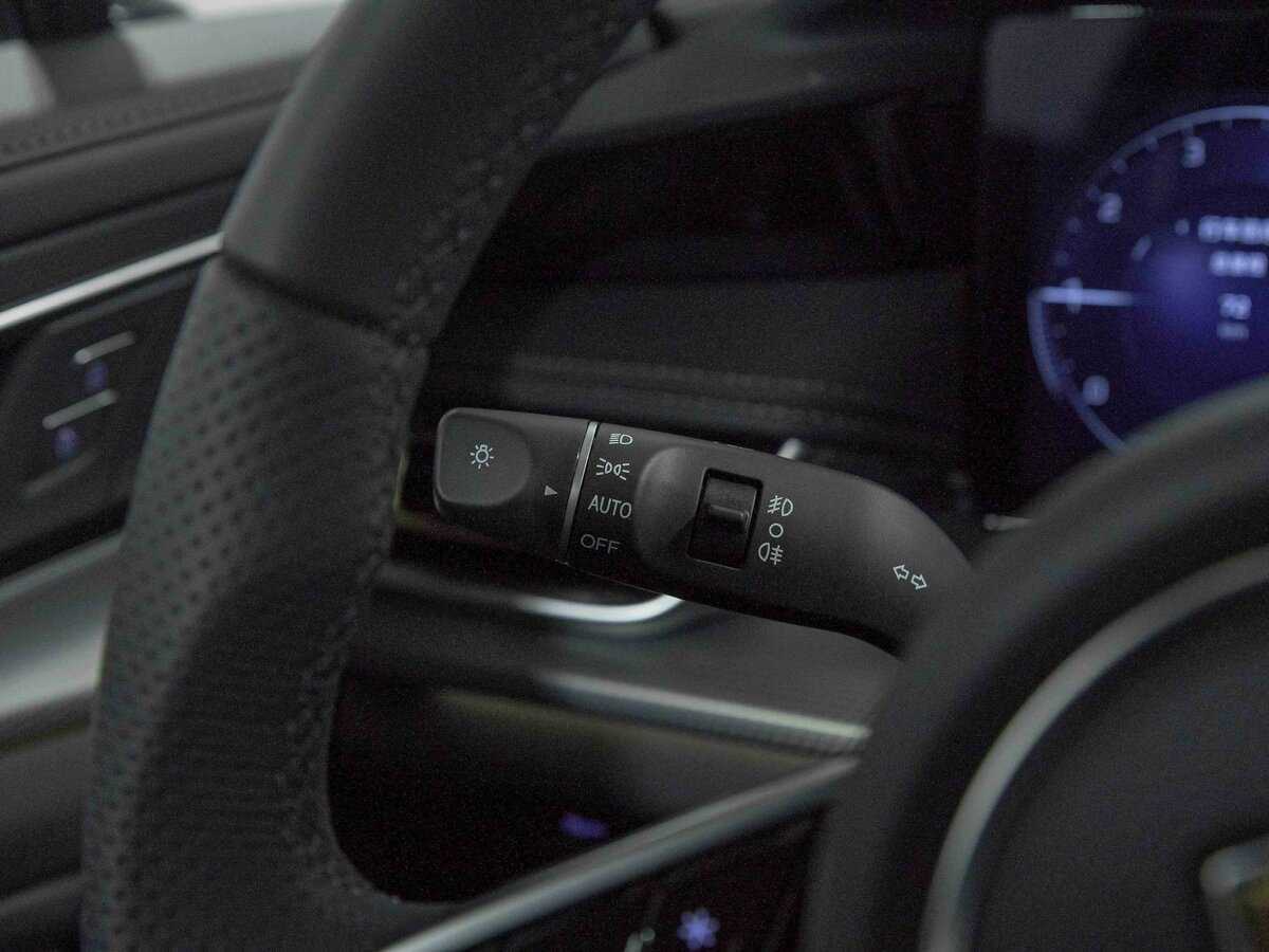 Купить Hongqi H5, 2024, 118 км, фото №8