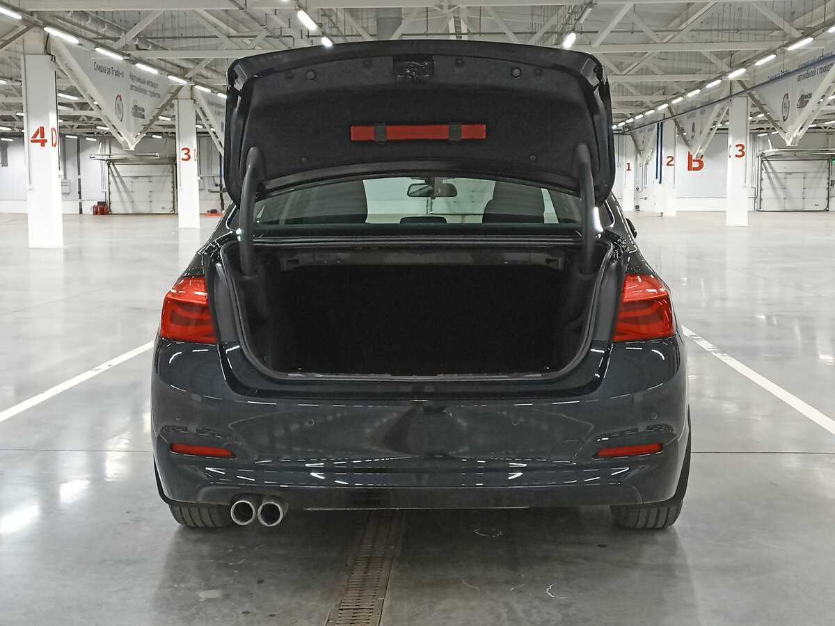 Купить BMW 3 серии 320i, 2016, 93 328 км, фото №10
