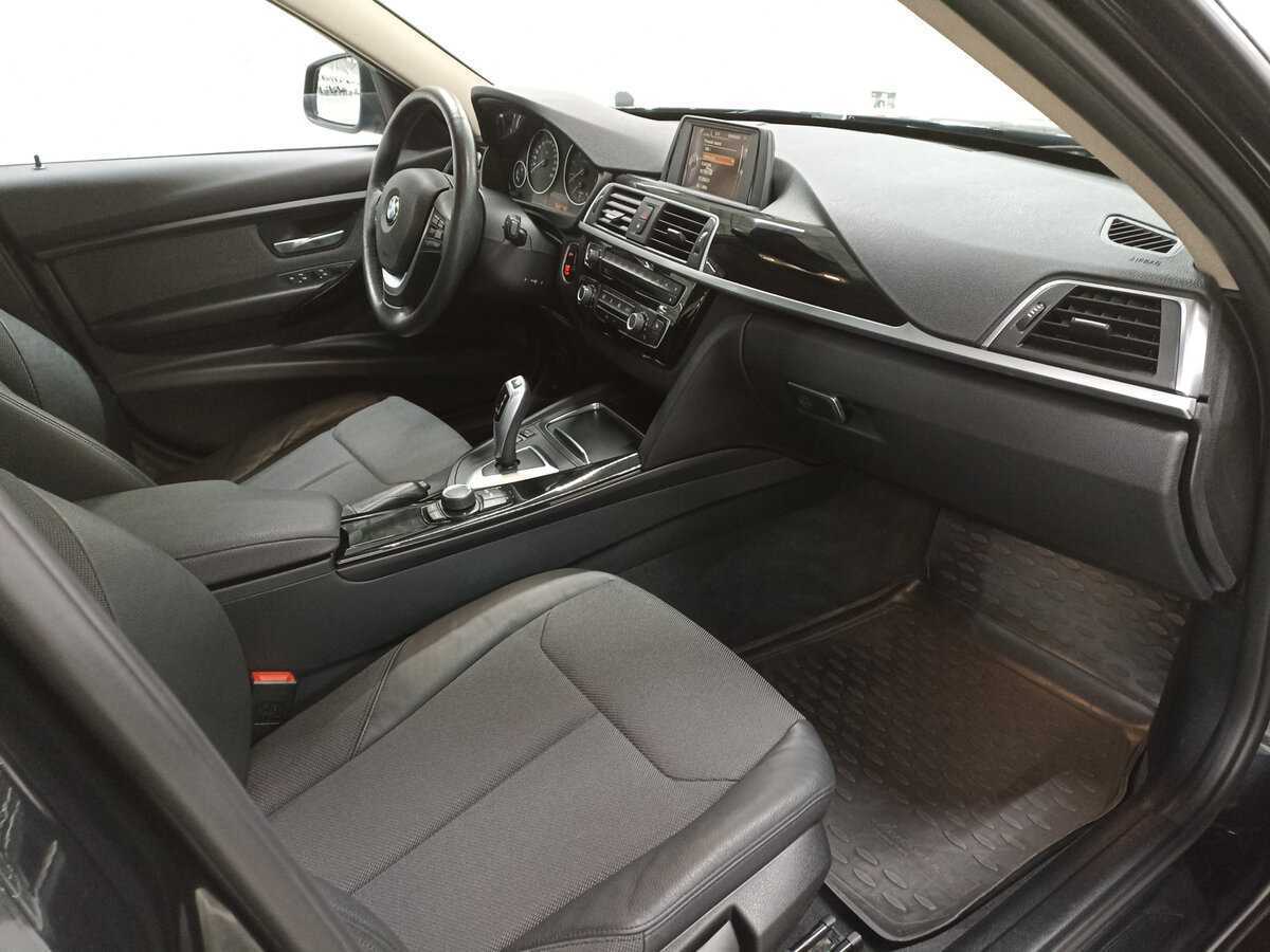 Купить BMW 3 серии 320i, 2016, 93 328 км, фото №11