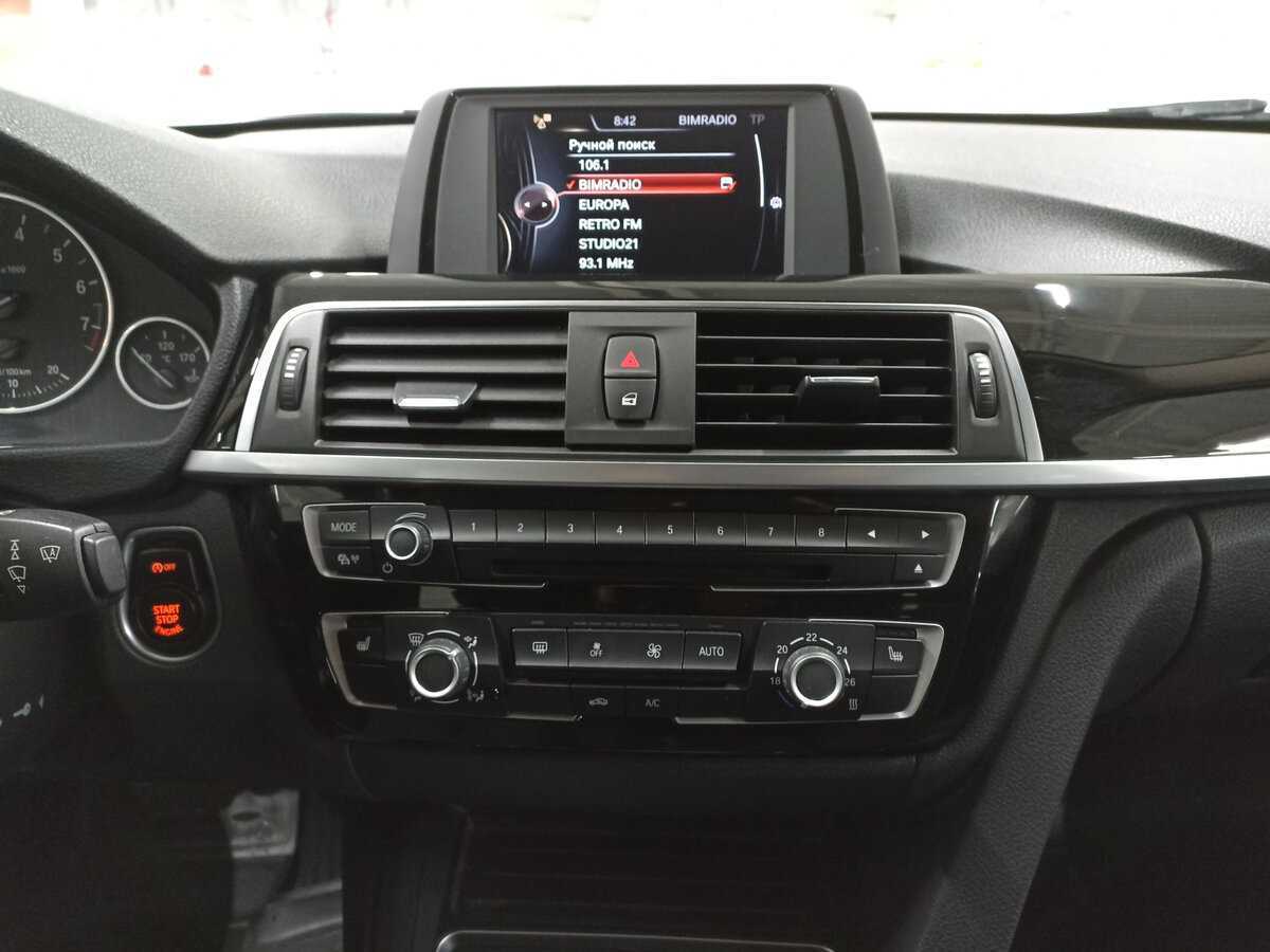 Купить BMW 3 серии 320i, 2016, 93 328 км, фото №15