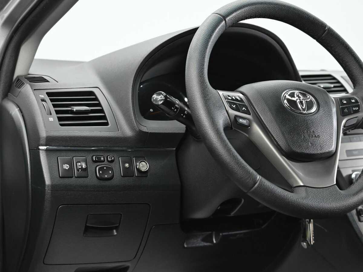 Купить Toyota Avensis, 2011, 175 000 км, фото №8