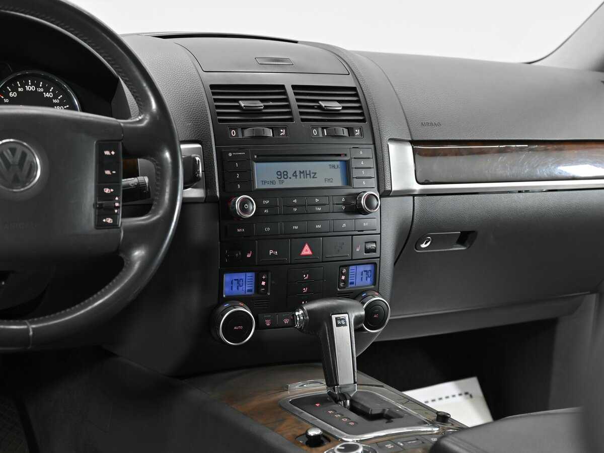 Купить Volkswagen Touareg, 2010, 186 000 км, фото №8