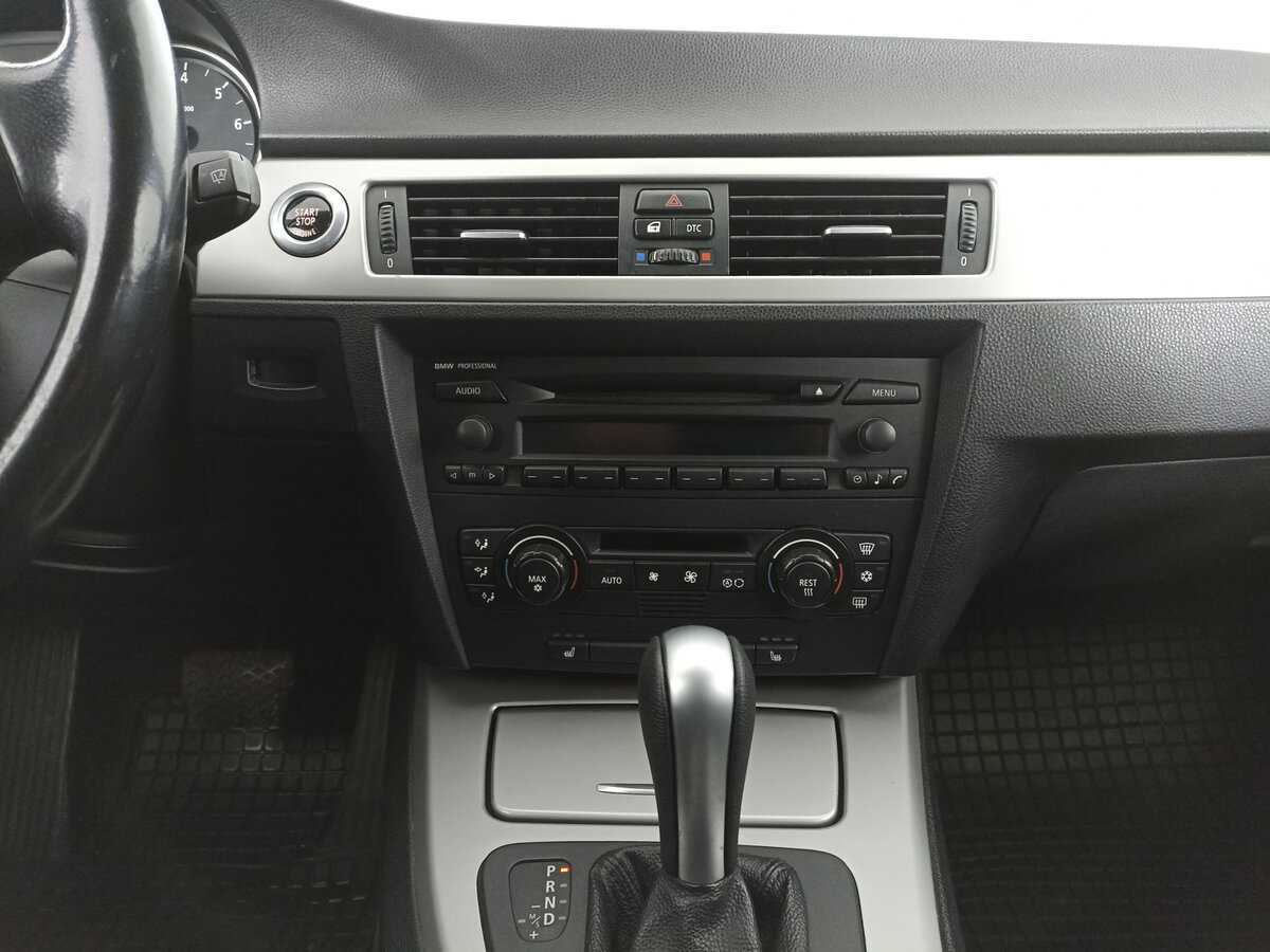 Купить BMW 3 серии 325i, 2006, 243 001 км, фото №15