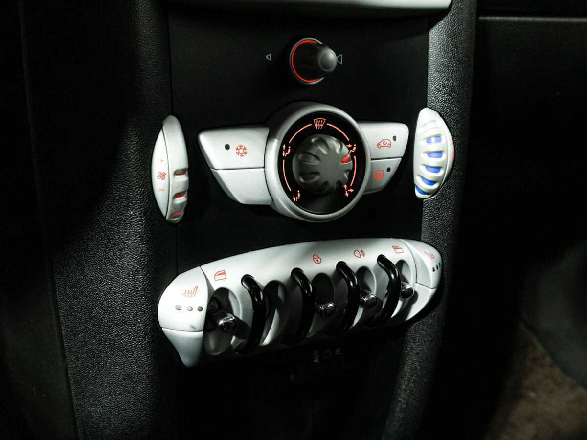 Купить Mini Hatch One, 2010, 126 358 км, фото №14