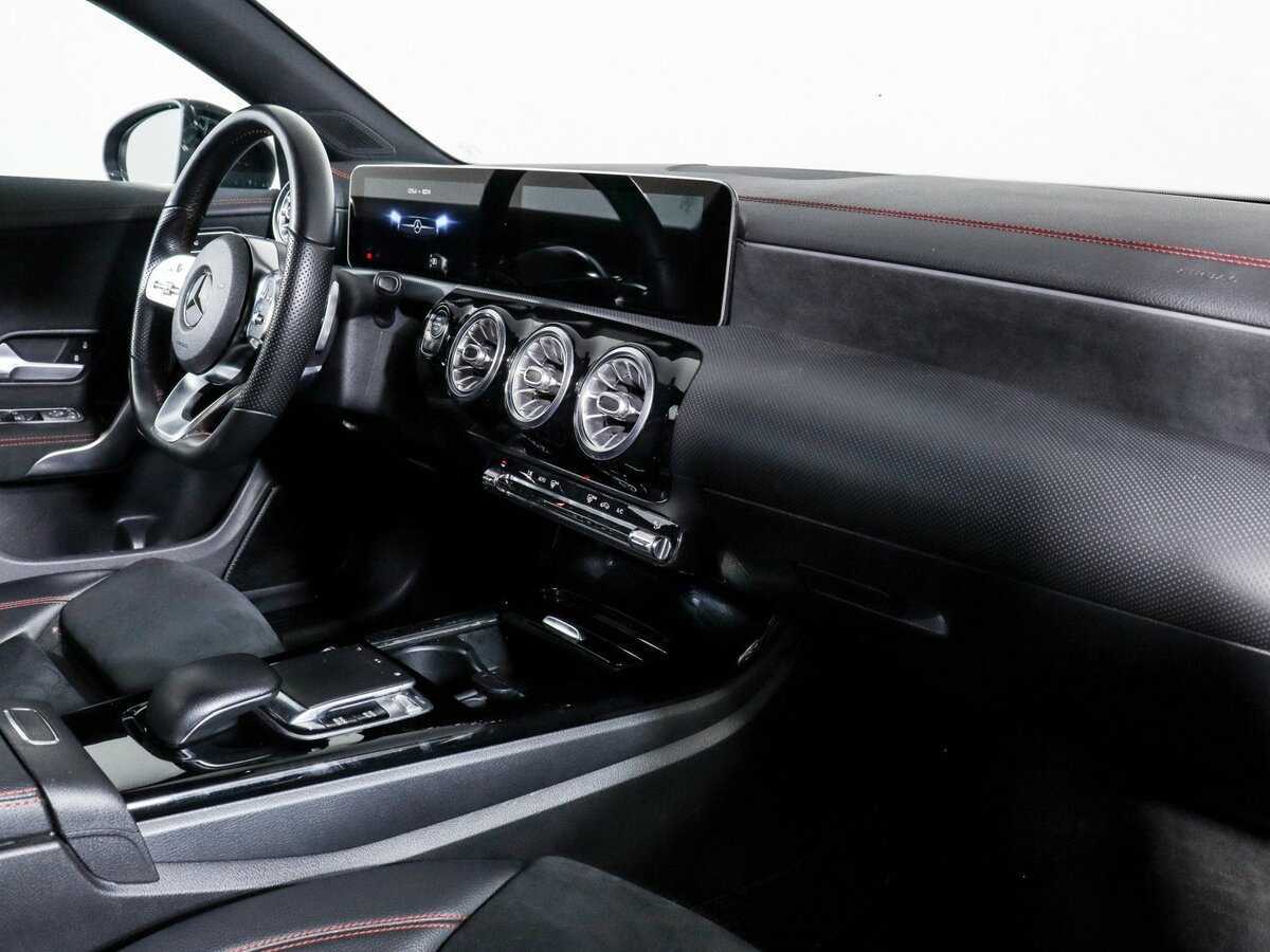 Купить Mercedes-Benz CLA 250, 2019, 80 936 км, фото №6