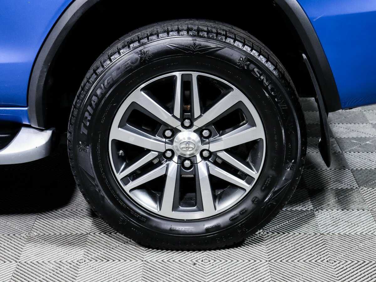 Купить Toyota Fortuner, 2018, 268 350 км, фото №12