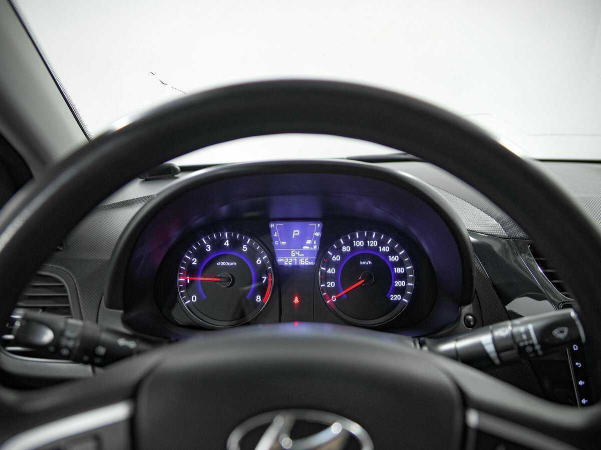 Купить Hyundai Solaris, 2012, 227 166 км, фото №6