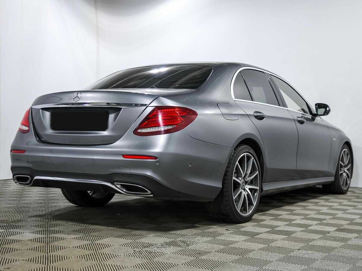 Mercedes-Benz E-Класс