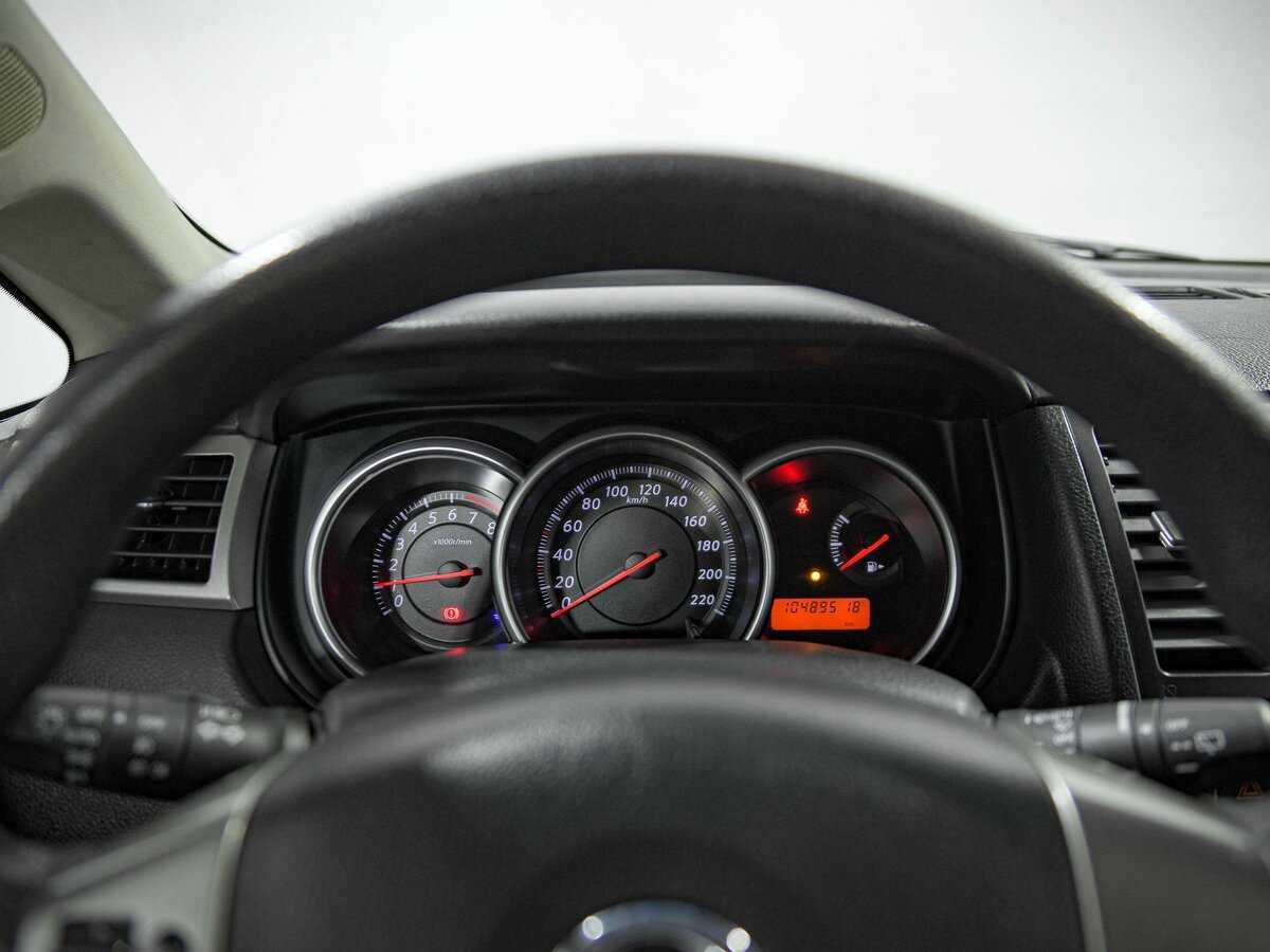 Купить Nissan Tiida, 2010, 104 000 км, фото №7