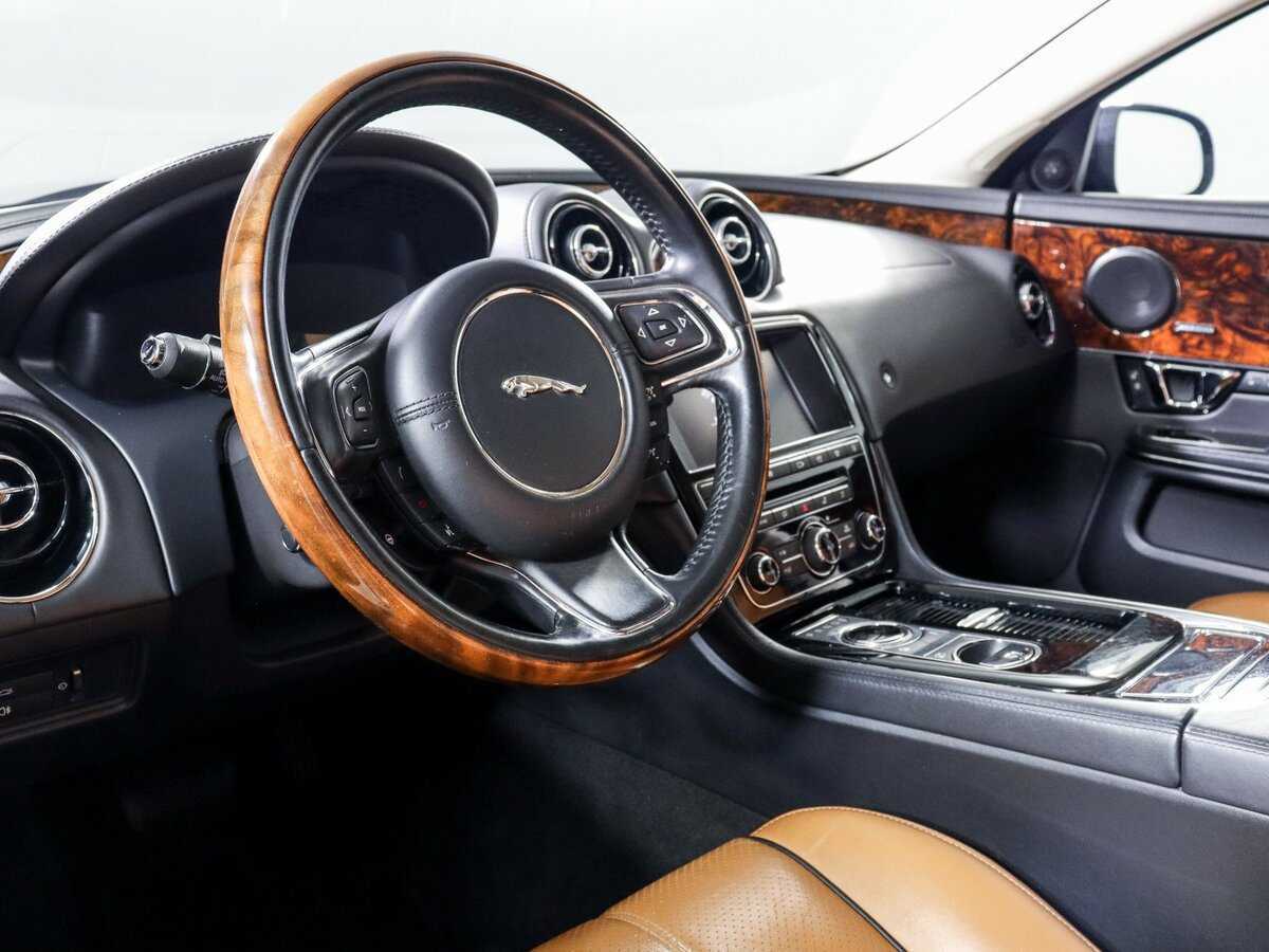Купить Jaguar XJ Long, 2017, 127 454 км, фото №11