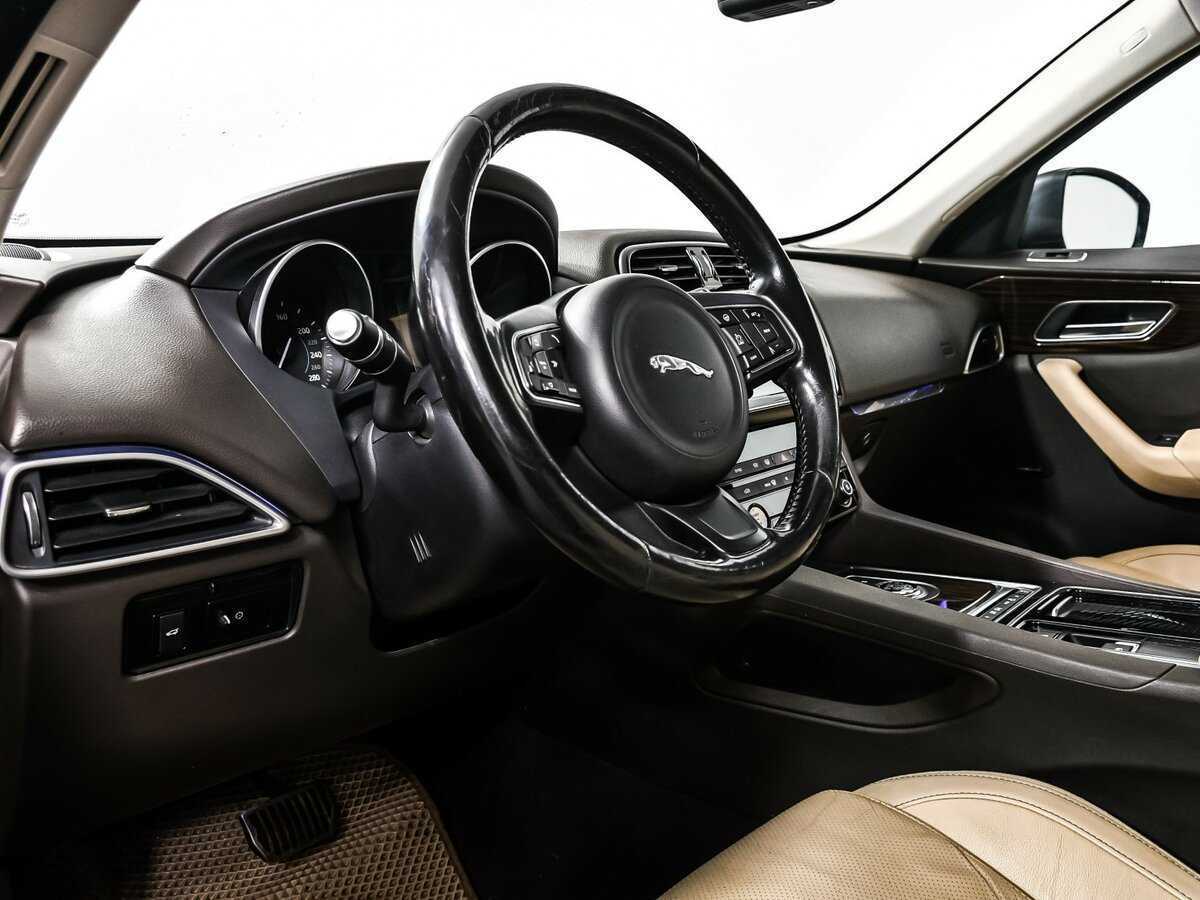 Купить Jaguar F-Pace, 2016, 121 683 км, фото №13