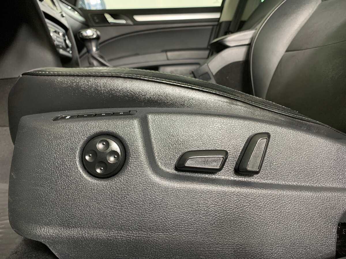 Купить Skoda Superb, 2011, 293 603 км, фото №17