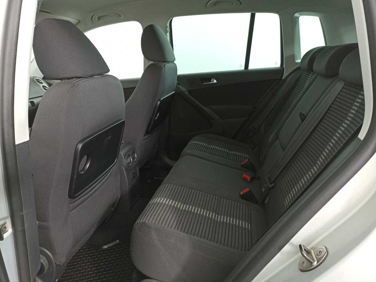 Купить Volkswagen Tiguan, 2010, 128 135 км, фото №8