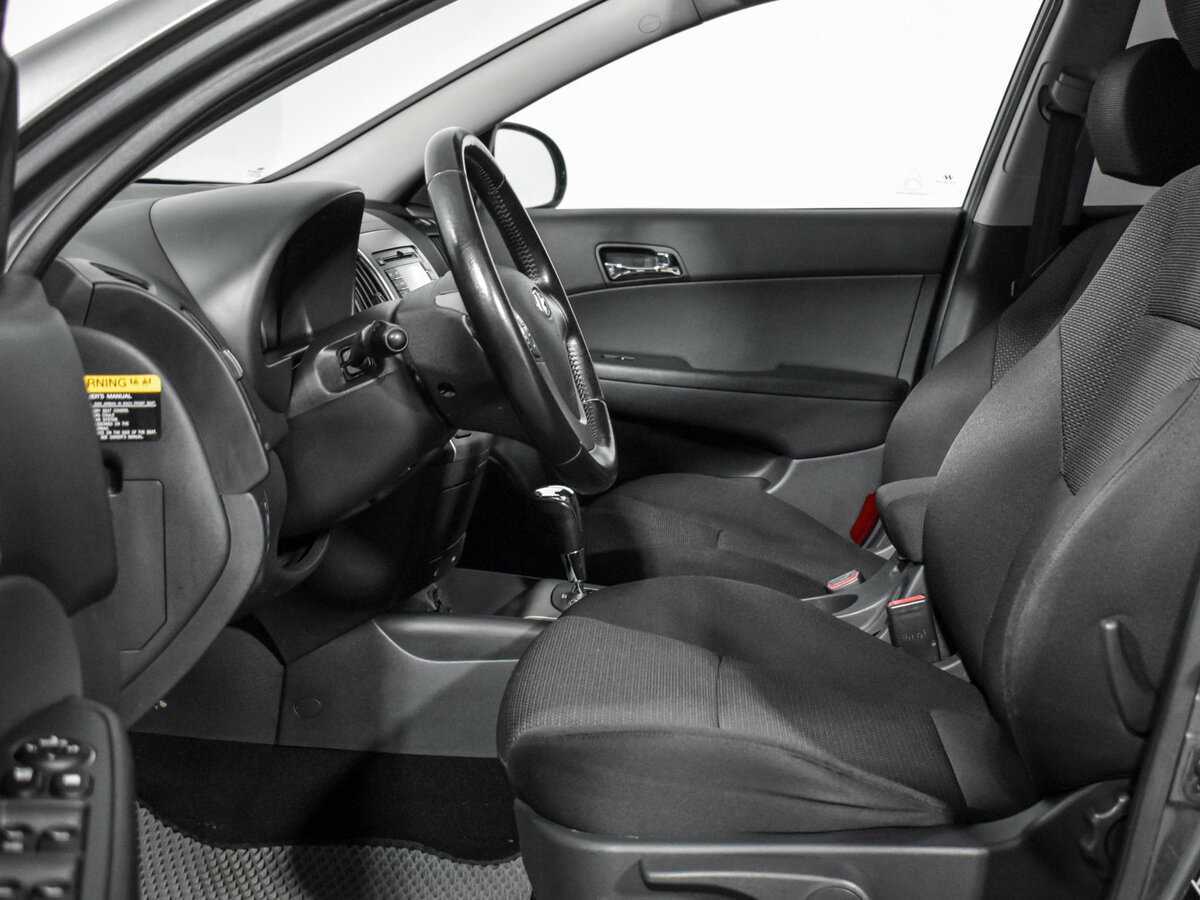 Купить Hyundai i30, 2009, 194 410 км, фото №11