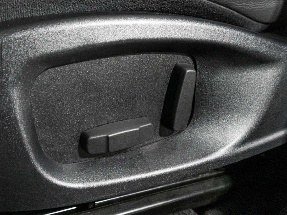 Купить Jaguar F-Pace, 2018, 30 961 км, фото №18