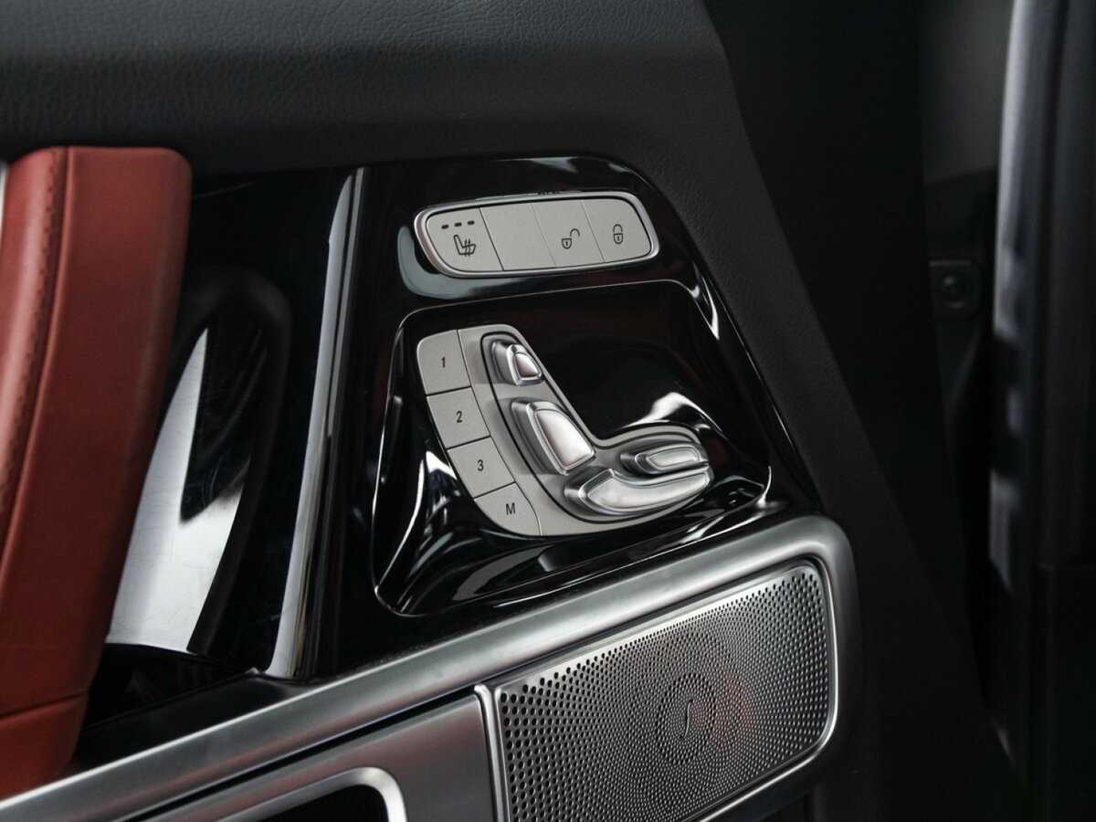 Купить Mercedes-Benz G-Класс AMG 63 AMG, 2018, 30 602 км, фото №22