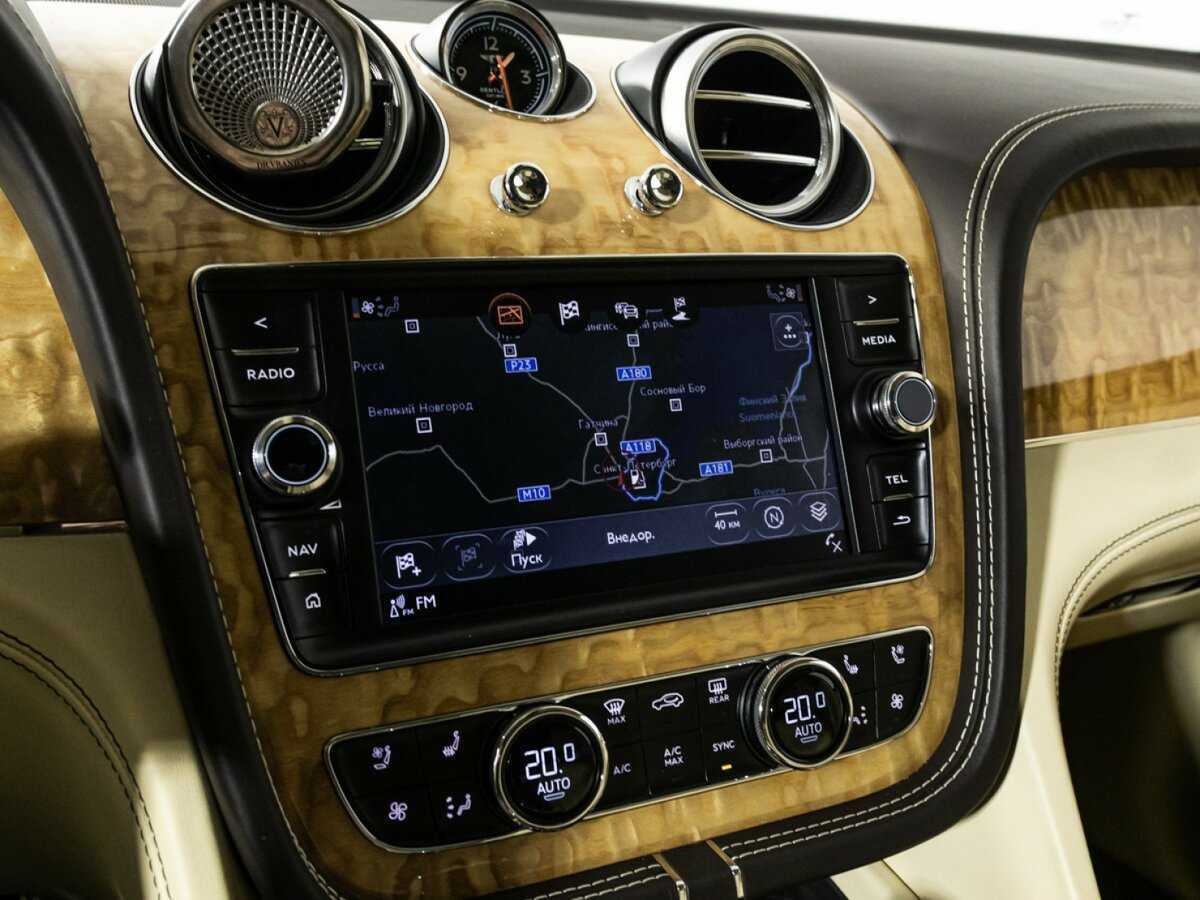 Купить Bentley Bentayga, 2016, 85 114 км, фото №24