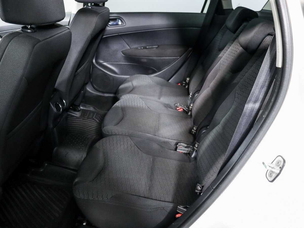 Купить Peugeot 308, 2010, 265 000 км, фото №7