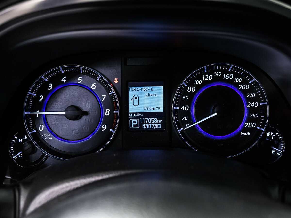 Купить Infiniti QX70, 2017, 117 055 км, фото №10