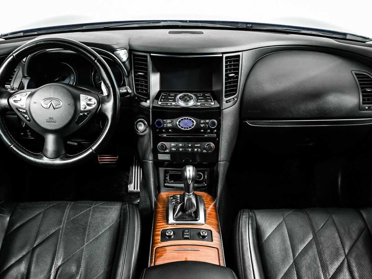 Купить Infiniti QX70, 2017, 117 055 км, фото №11