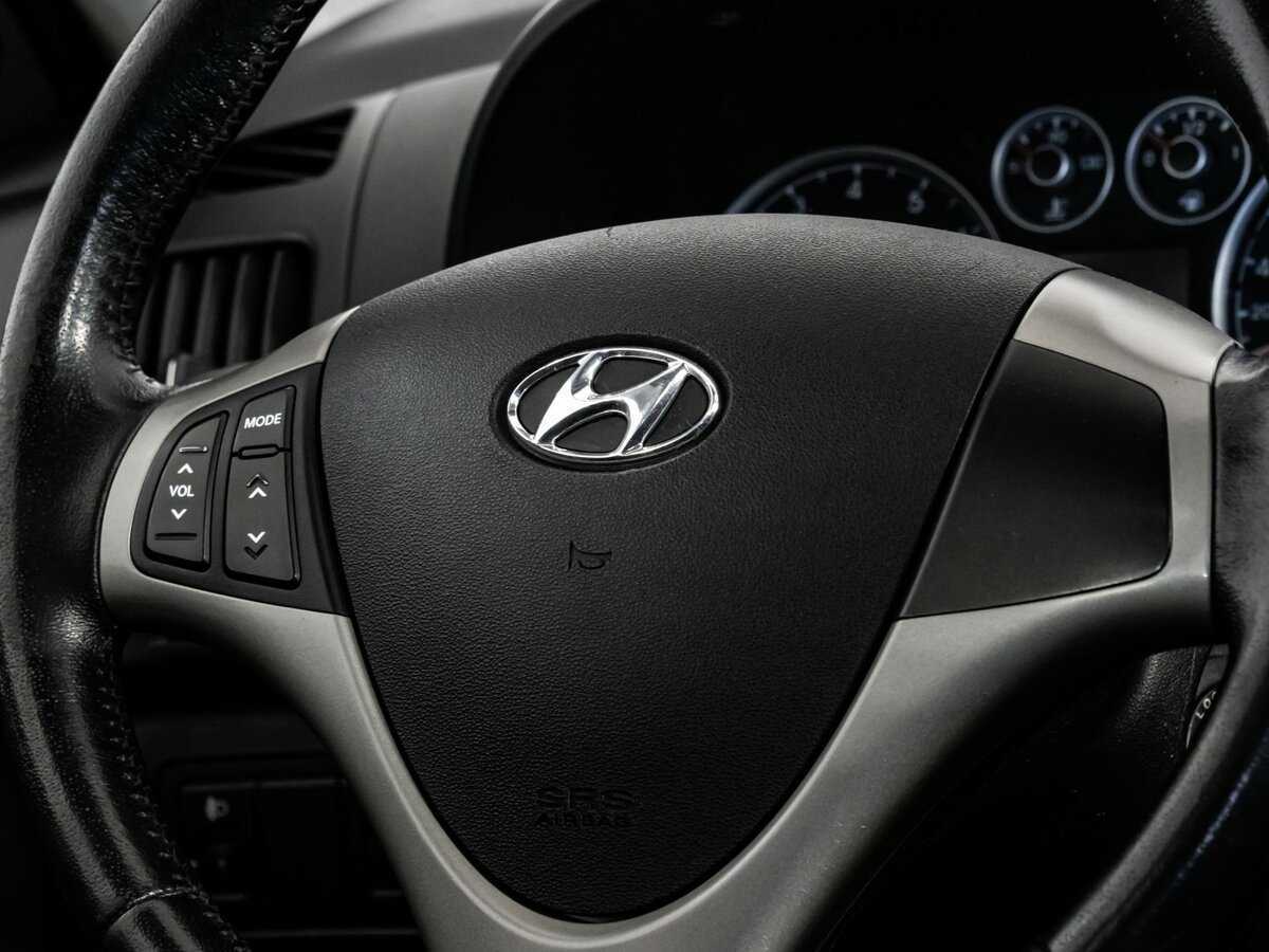 Купить Hyundai i30, 2009, 203 211 км, фото №10