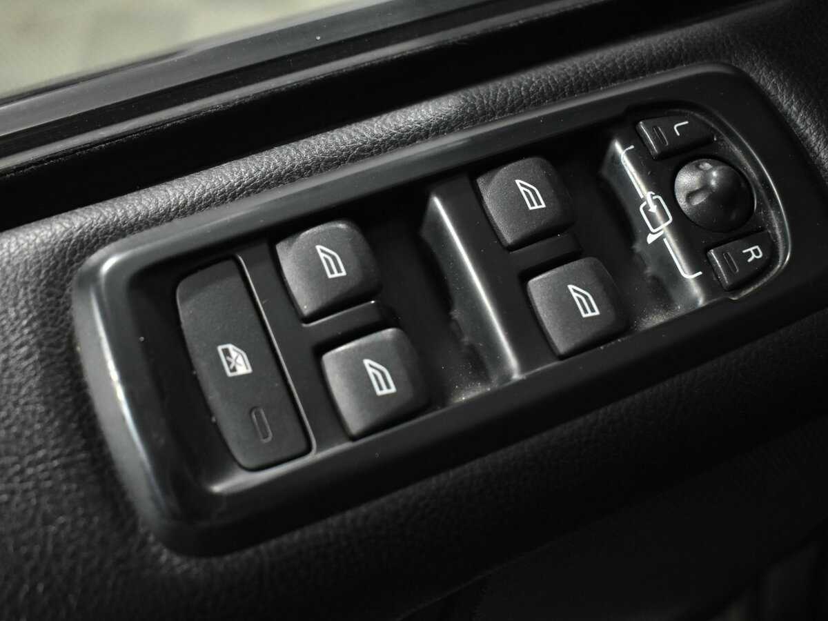 Купить Land Rover Discovery, 2011, 345 525 км, фото №11