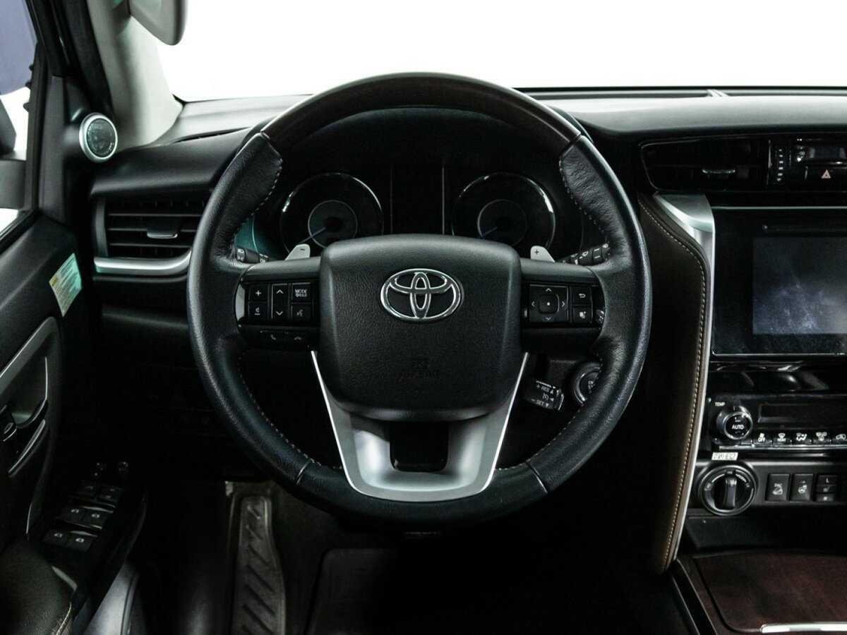 Купить Toyota Fortuner, 2017, 75 000 км, фото №22