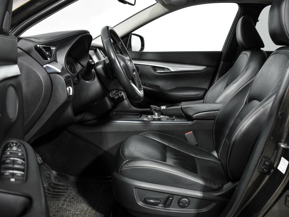 Купить Infiniti QX50, 2018, 140 127 км, фото №10