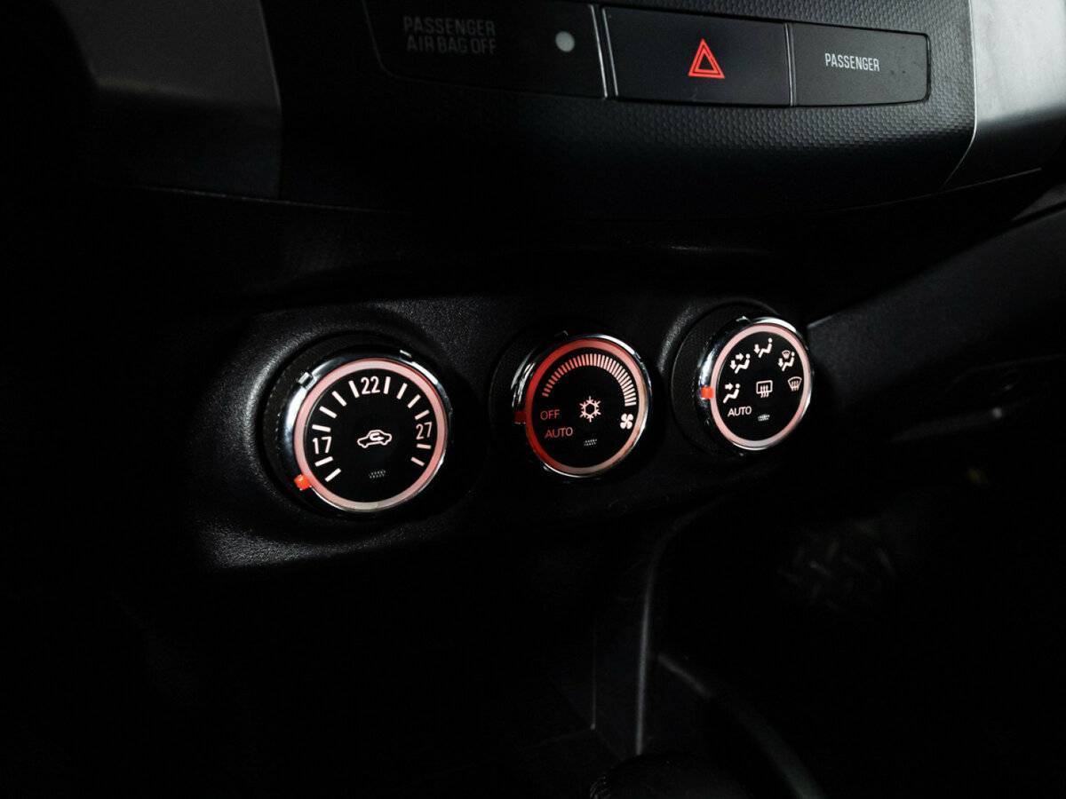 Купить Mitsubishi Outlander, 2011, 325 466 км, фото №15