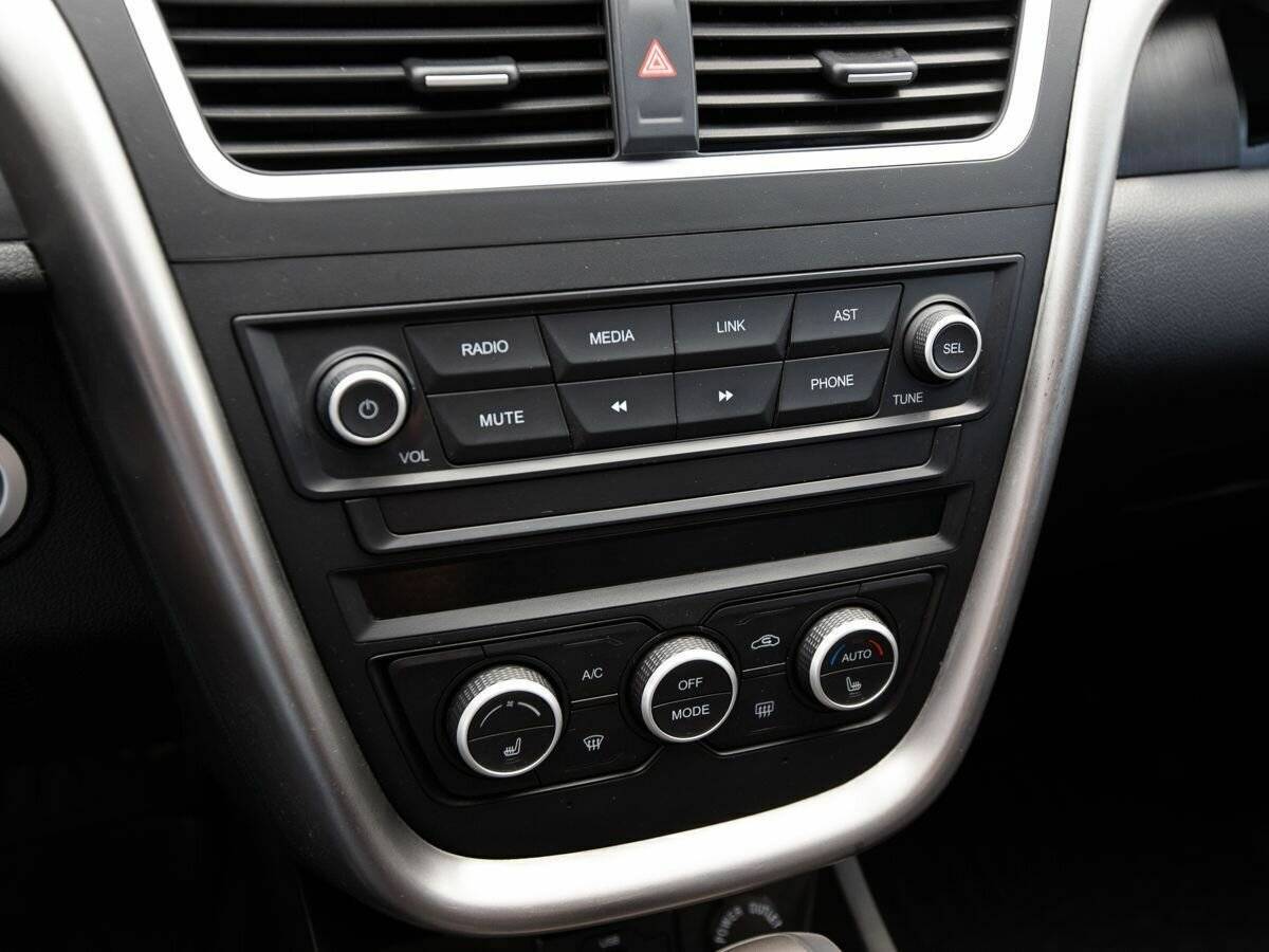 Купить FAW Besturn X80, 2019, 64 358 км, фото №9