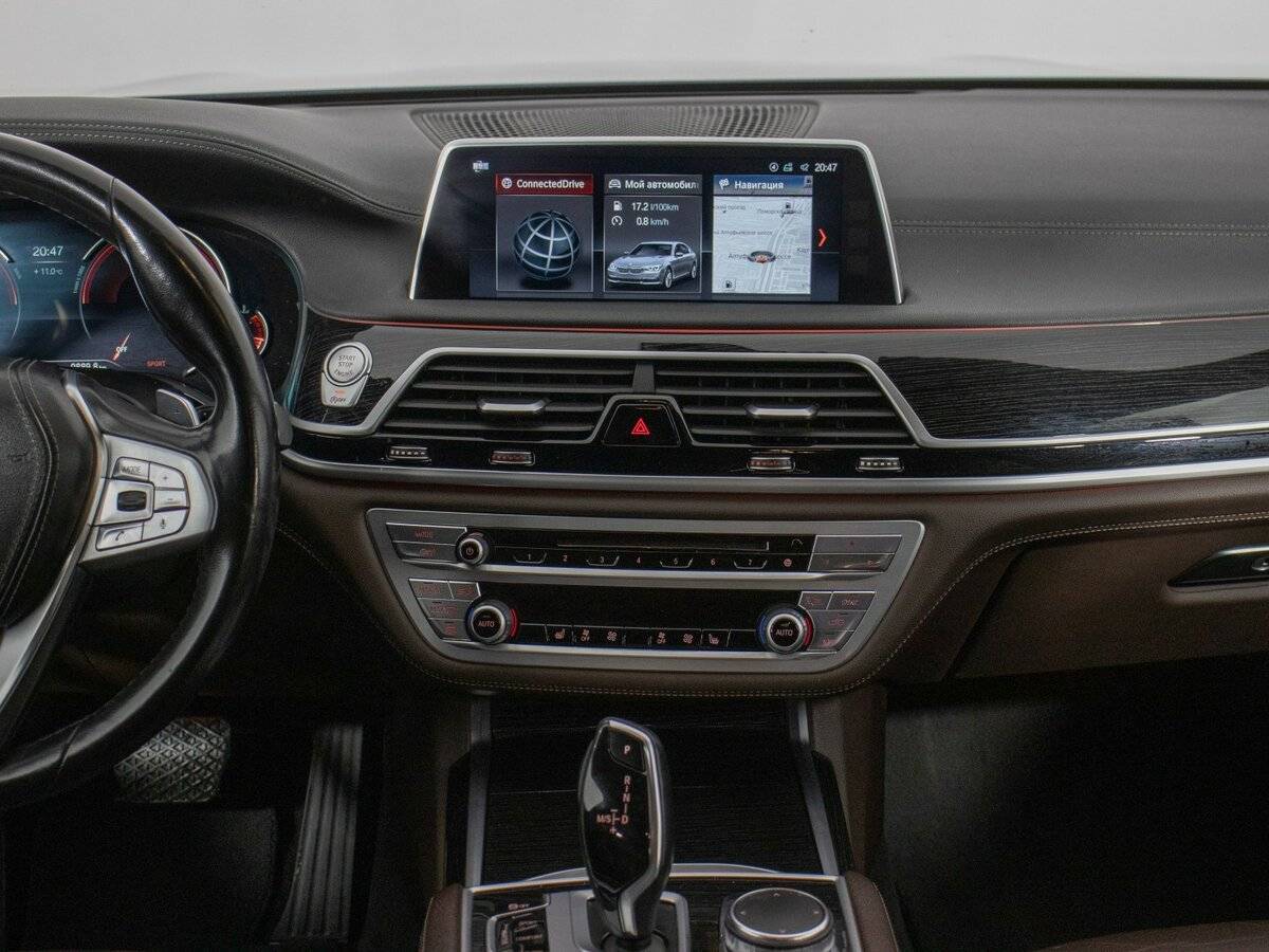 Купить BMW 7 серии 730i, 2017, 174 635 км, фото №15