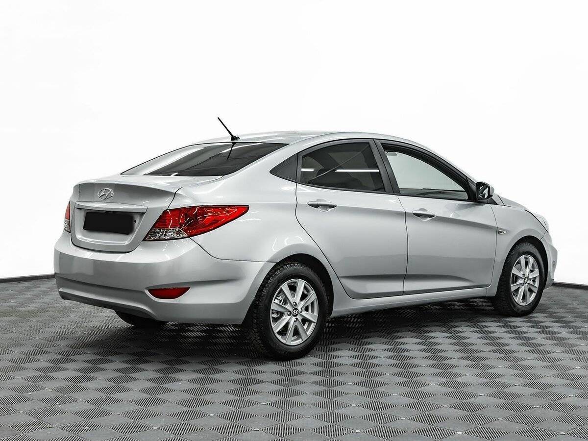 Купить Hyundai Solaris, 2011, 172 000 км, фото №4
