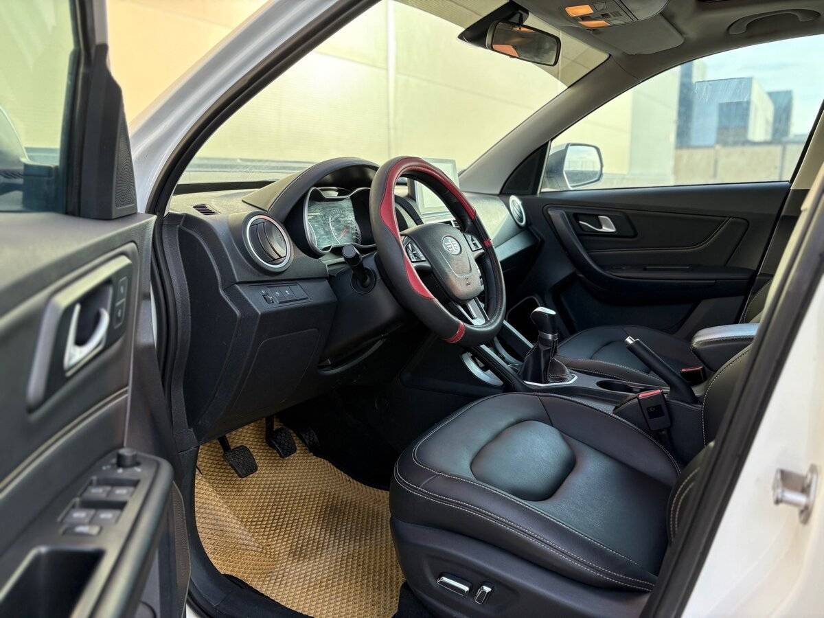 Купить FAW Besturn X40, 2019, 46 888 км, фото №9