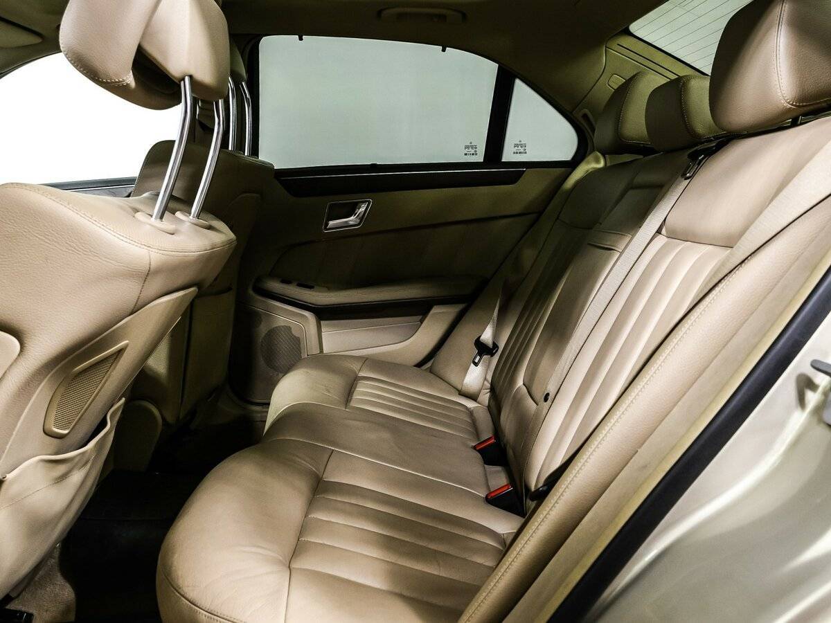 Купить Mercedes-Benz E-Класс 350, 2010, 271 647 км, фото №13