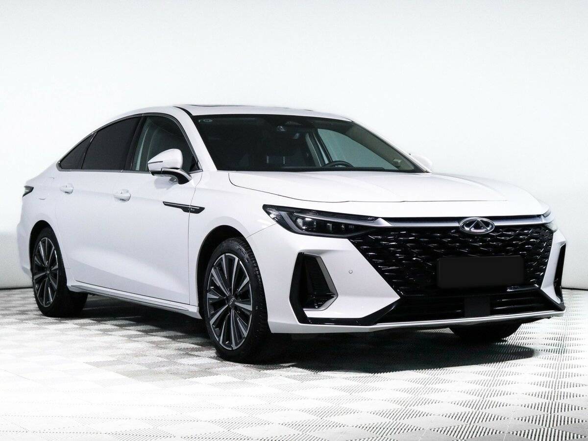 Chery Arrizo 8
