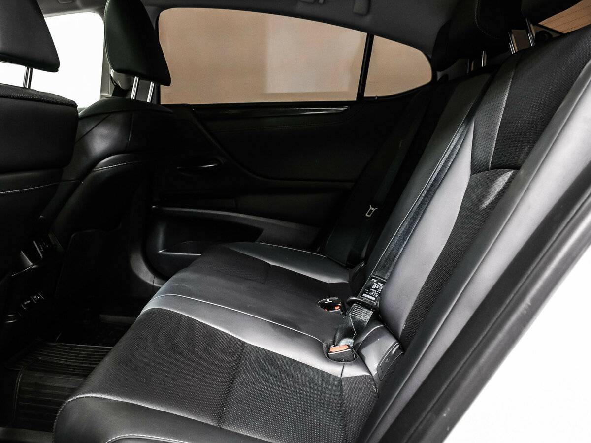 Купить Lexus ES 250, 2021, 44 124 км, фото №12