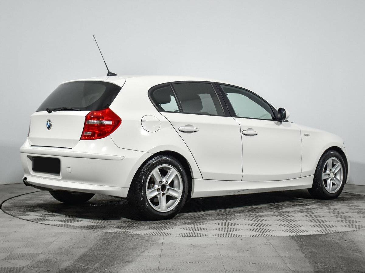 Купить BMW 1 серии 116i, 2010, 216 127 км, фото №5